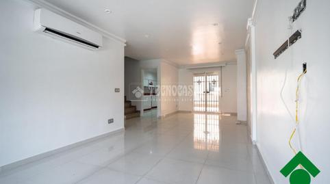 Photo 2 of Single-family semi-detached for sale in Atarfe, Granada