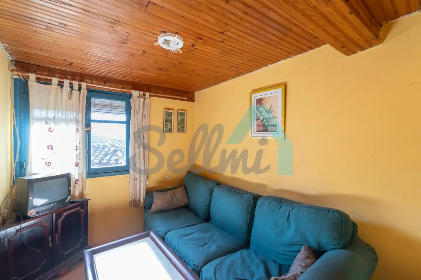 Bedroom of Houses for sale in Parres  with Heating, Private garden and Storage room