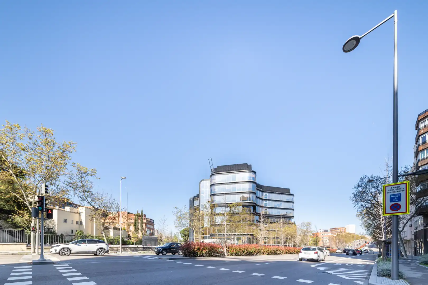Vista exterior de Piso en venta en Madrid con Aire acondicionado, Calefacción y Jardín privado