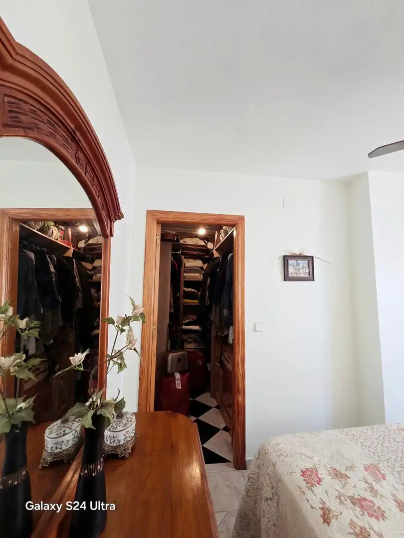 Schlafzimmer von Dachboden zum Verkauf in Murcia mit Klimaanlage und Heizung