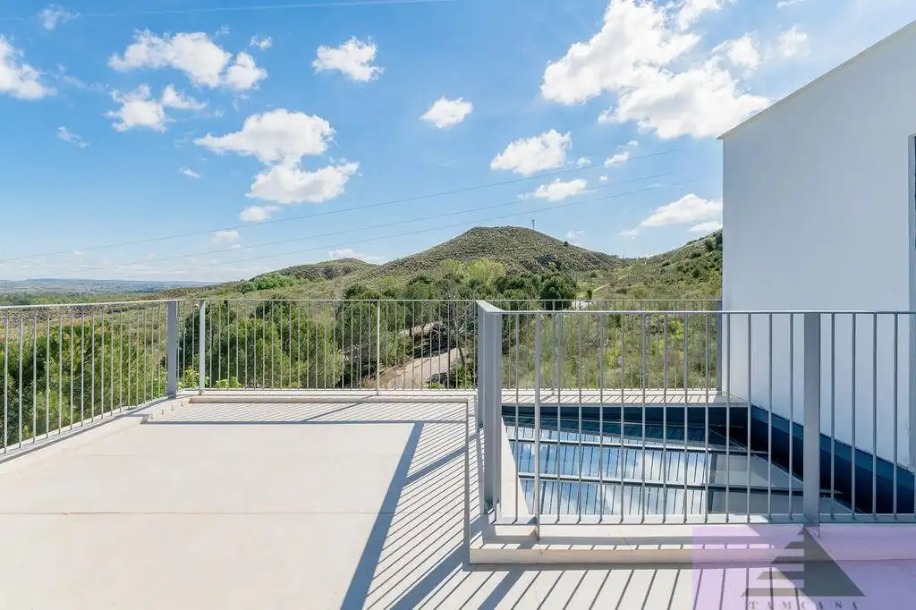 Terrace of Houses for sale in Aranjuez  with Air Conditioner, Heating and Terrace