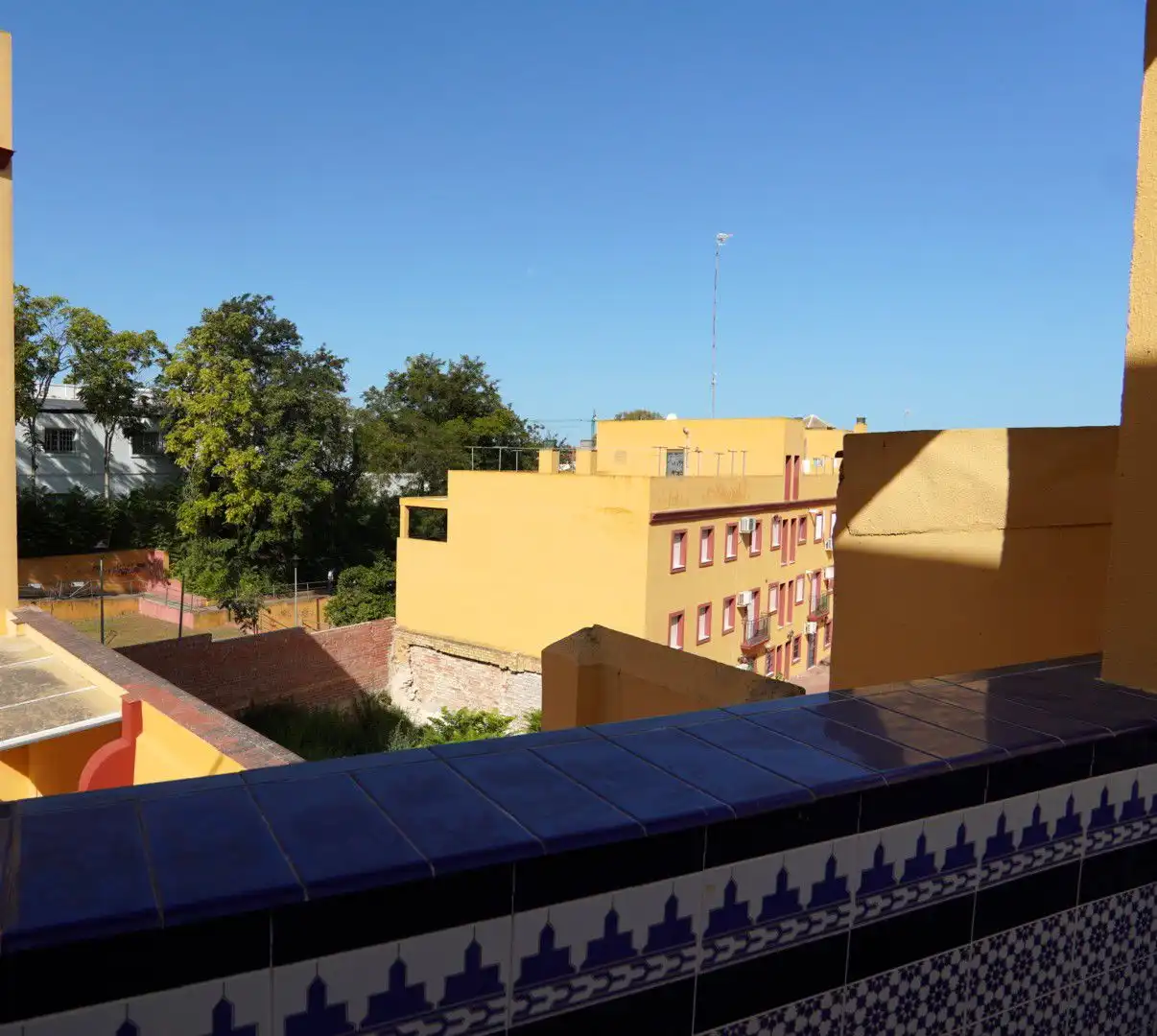 Balcony of Flat for sale in Sanlúcar de Barrameda  with Air Conditioner, Terrace and Storage room