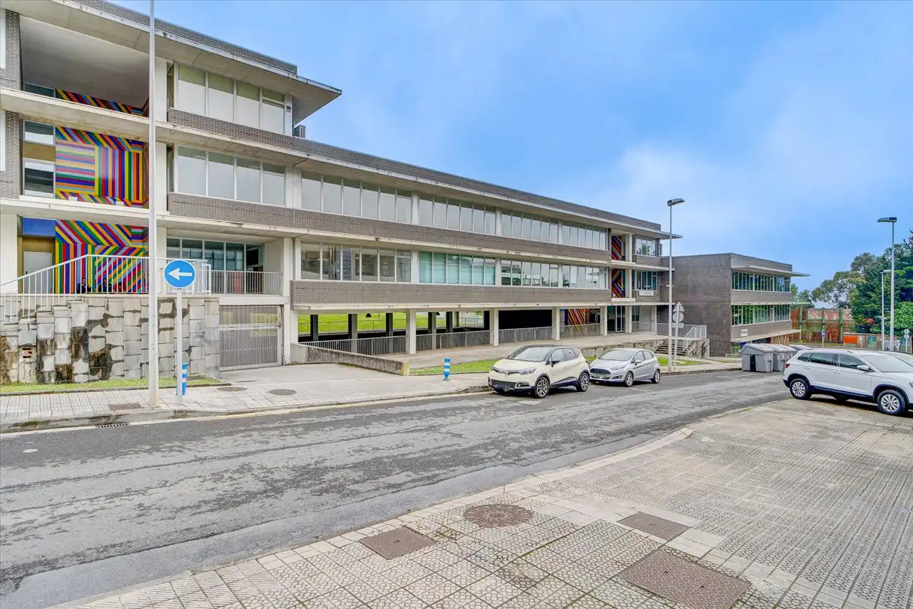 Locale commerciale in vendita a ENEKURIBIDEA, EDIFICIO FATIMA, imagen 3
