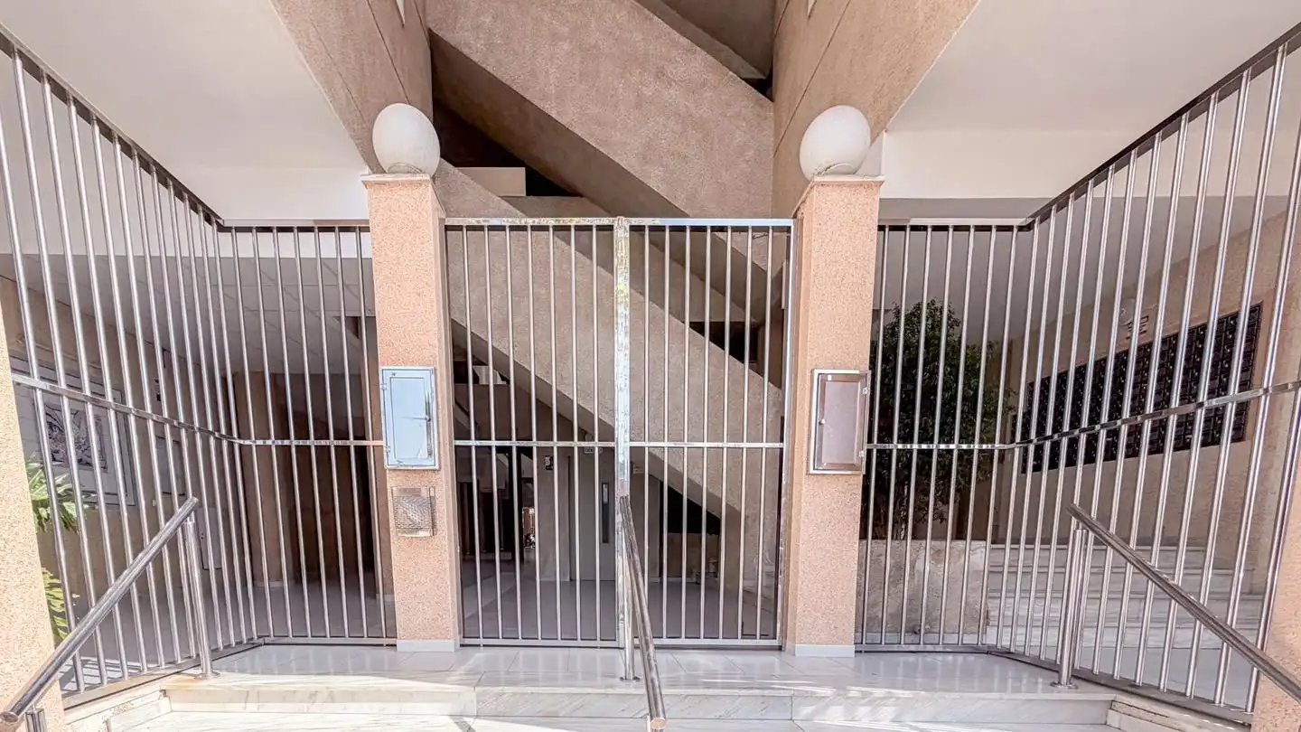 Flat for sale in Santa Pola  with Terrace and Furnished