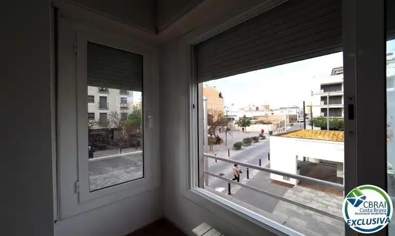 Vista exterior de Apartamento en venta en Roses con Aire acondicionado, Calefacción y Terraza