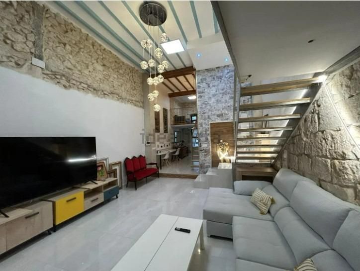 Sala d'estar de Casa o xalet de lloguer en Alicante / Alacant amb Aire condicionat, Calefacció i Terrassa