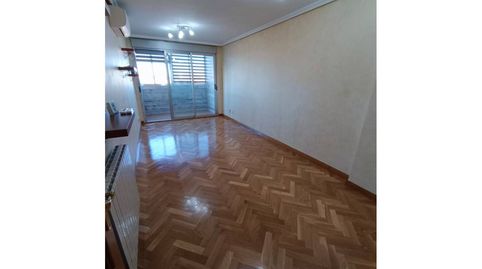 Foto 3 de Piso de alquiler en La Avanzada - La Cueva, Fuenlabrada