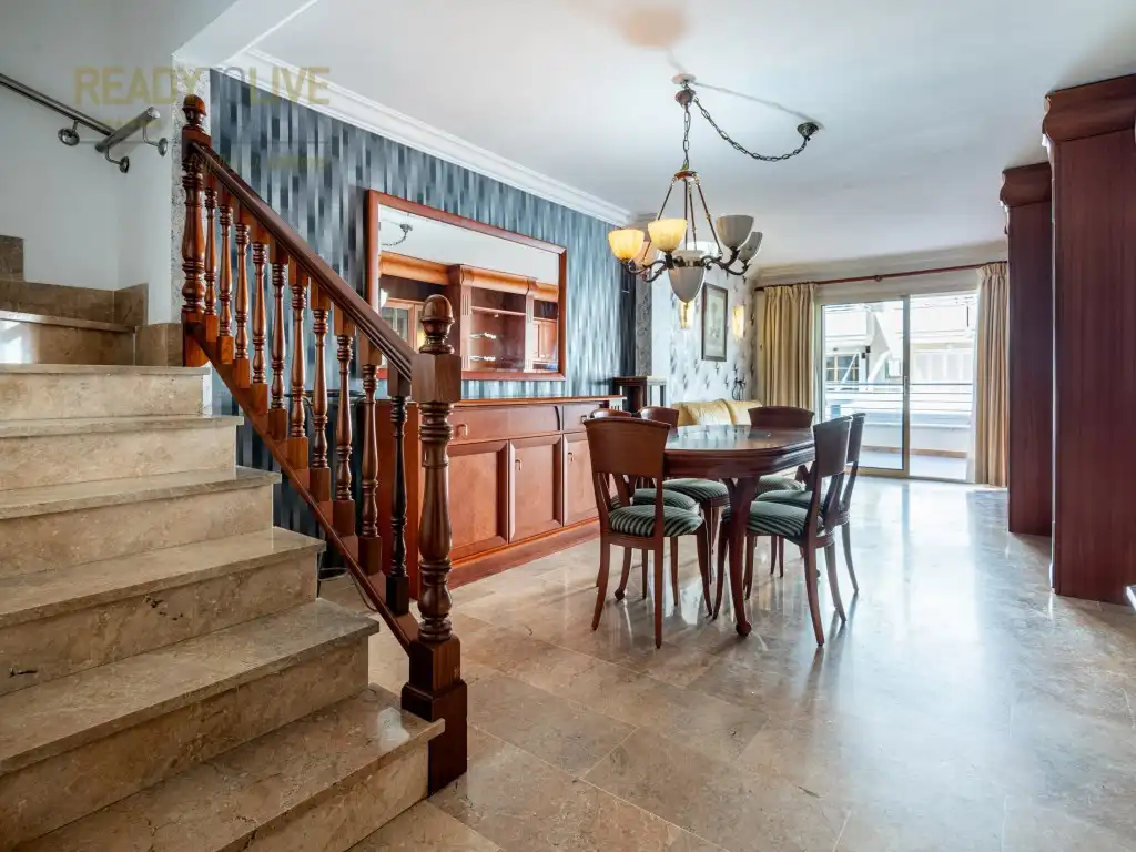 Comedor de Dúplex en venta en Alcúdia con Aire acondicionado, Terraza y Amueblado