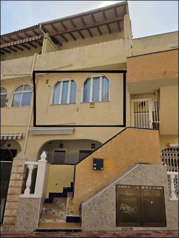 Vista exterior de Apartament en venda en Torrevieja
