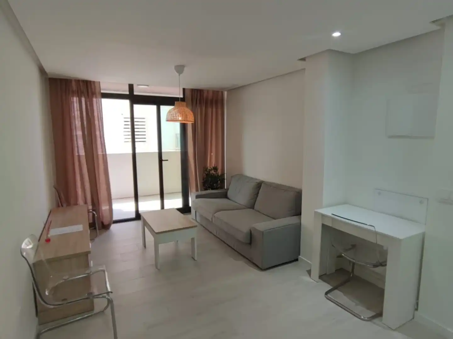 Wohnung zur Miete in Juan de Borbón