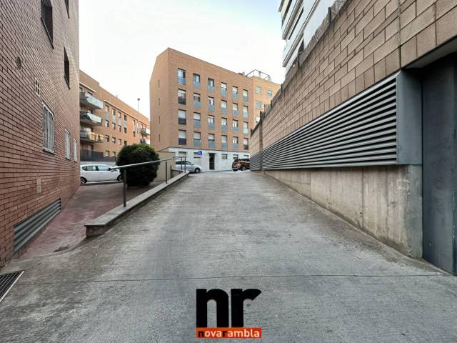 Garaje en Alquiler en Tramuntana en Can Clos - Pinetons