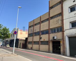 Vista exterior de Nau industrial de lloguer en Cerdanyola del Vallès