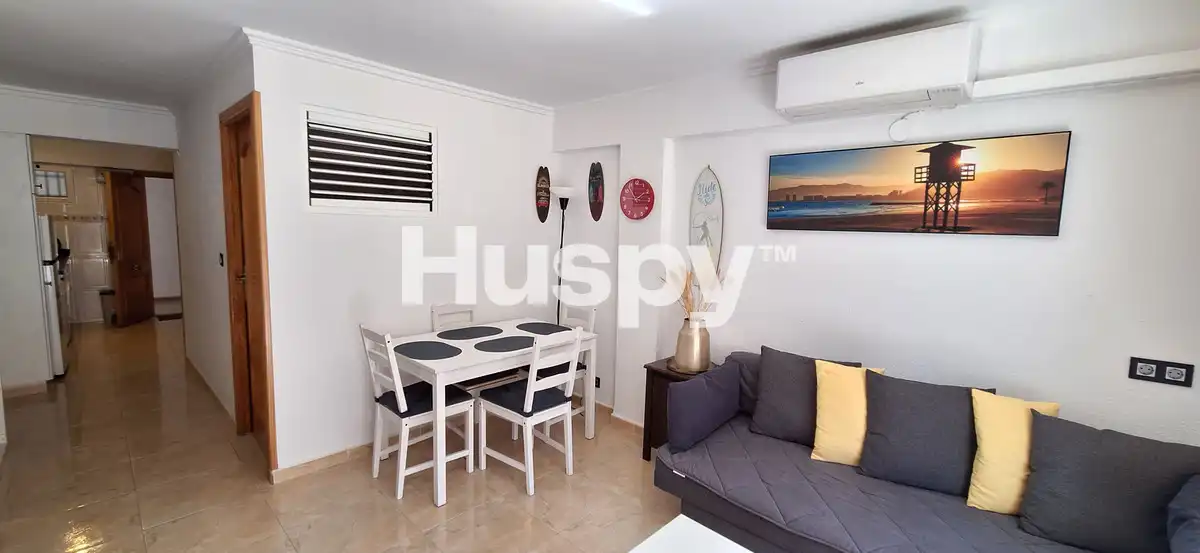 Appartamento con terrazza in vendita a Carrer Barcelona, imagen 3