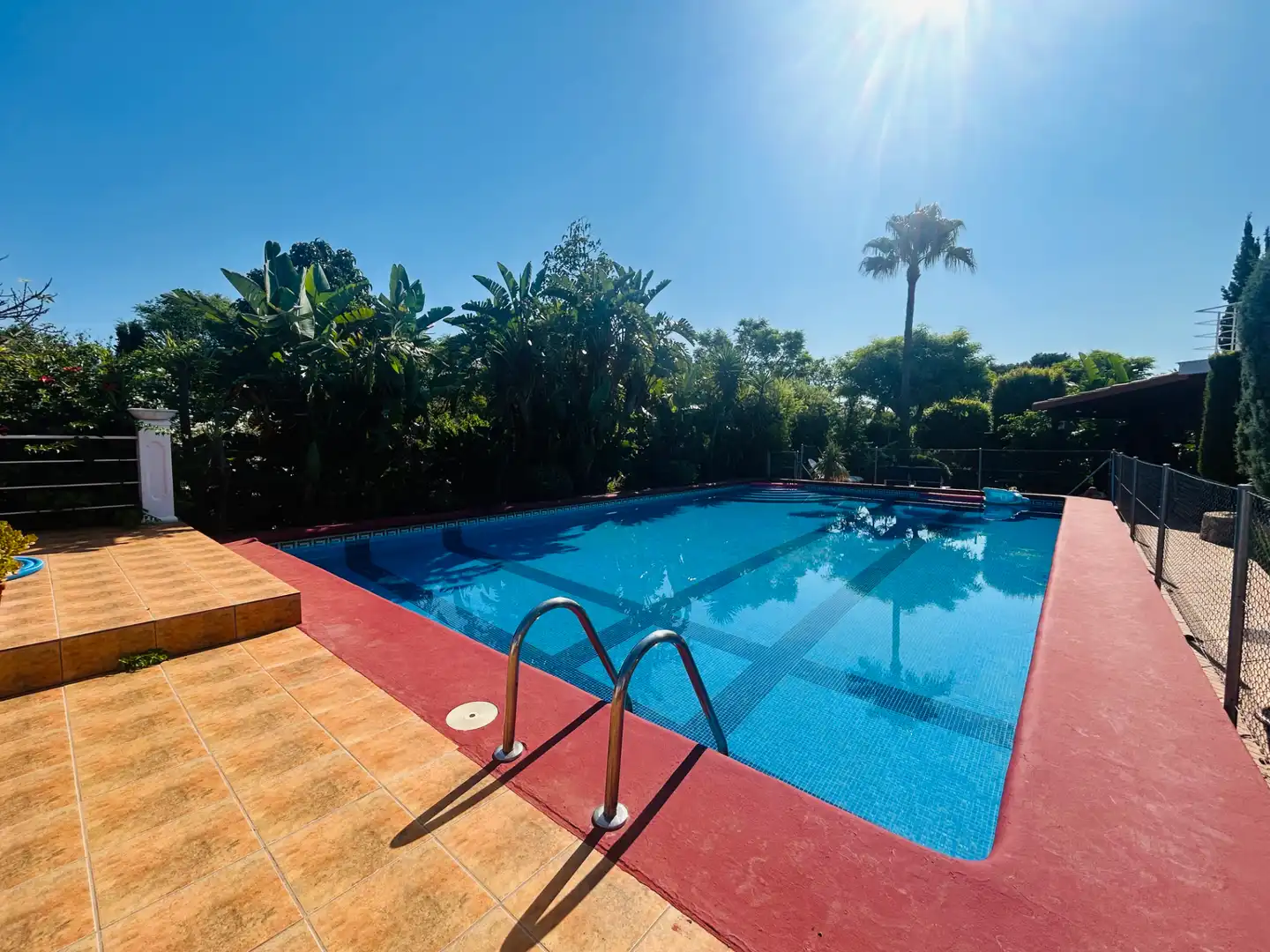 Piscina de Casa o chalet en venta en Dénia con Aire acondicionado, Calefacción y Jardín privado