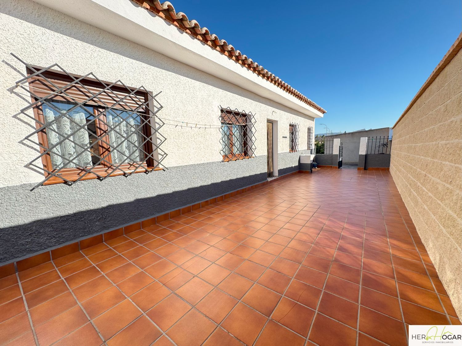 Terrace of House or chalet for sale in Pulgar  with Air Conditioner, Heating and Terrace