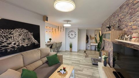 Foto 2 de Pis en venda a Calle Penáguila, Tómbola, Alicante / Alacant