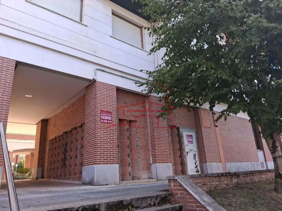Locale commerciale in vendita a Durango