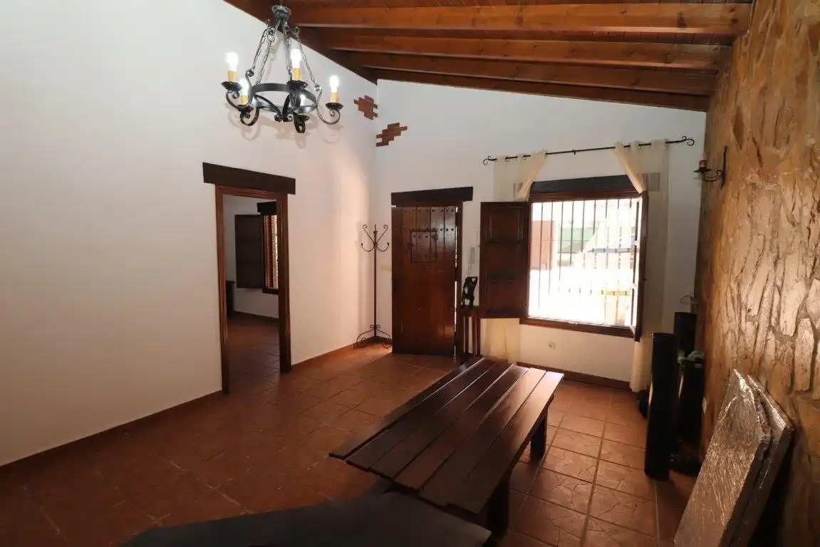 Casa o chalet de alquiler en Alhaurín El Grande con Aire acondicionado, Jardín privado y Piscina