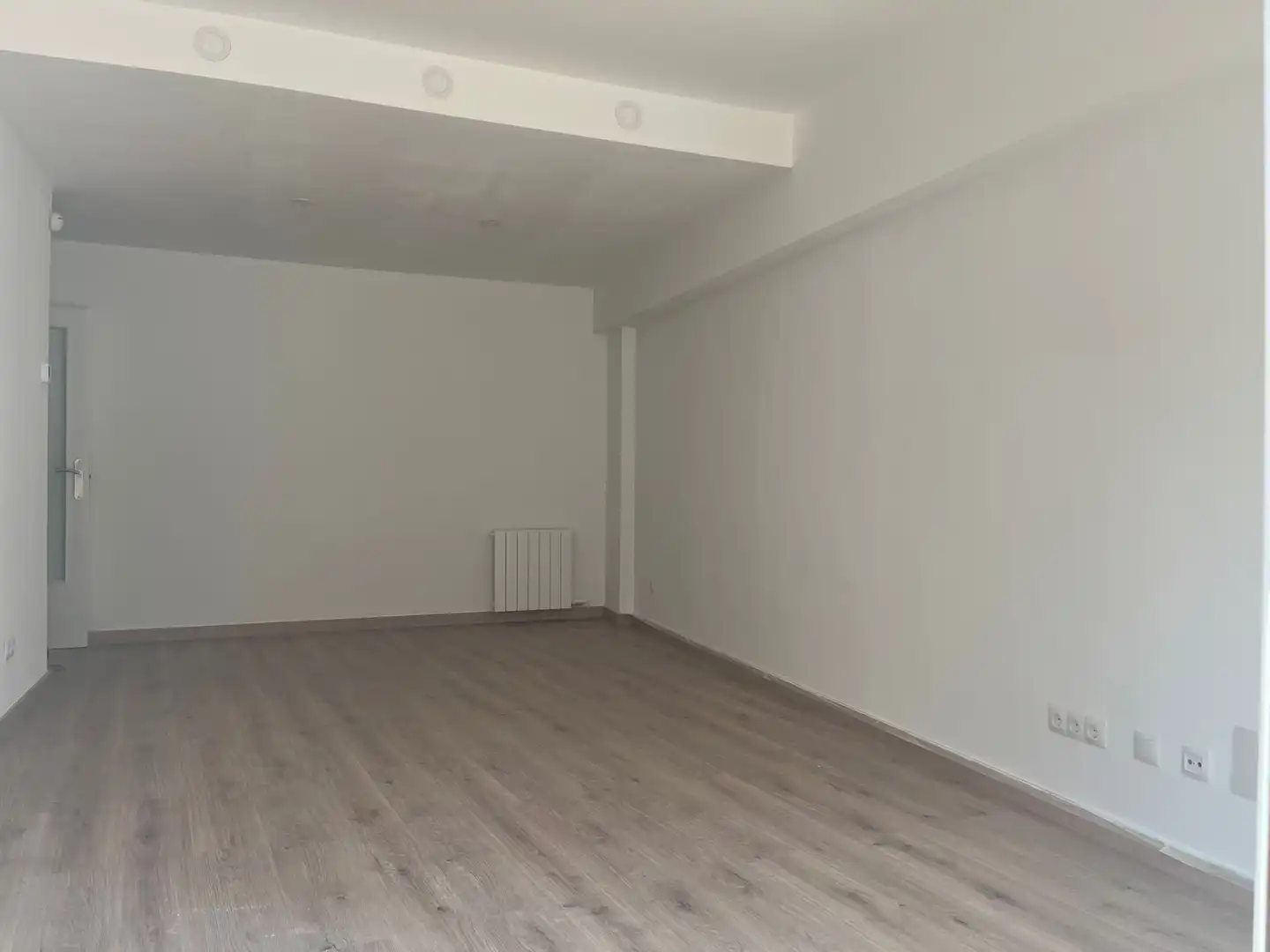 Flat for sale in Sabadell  with Air Conditioner, Heating and Private garden