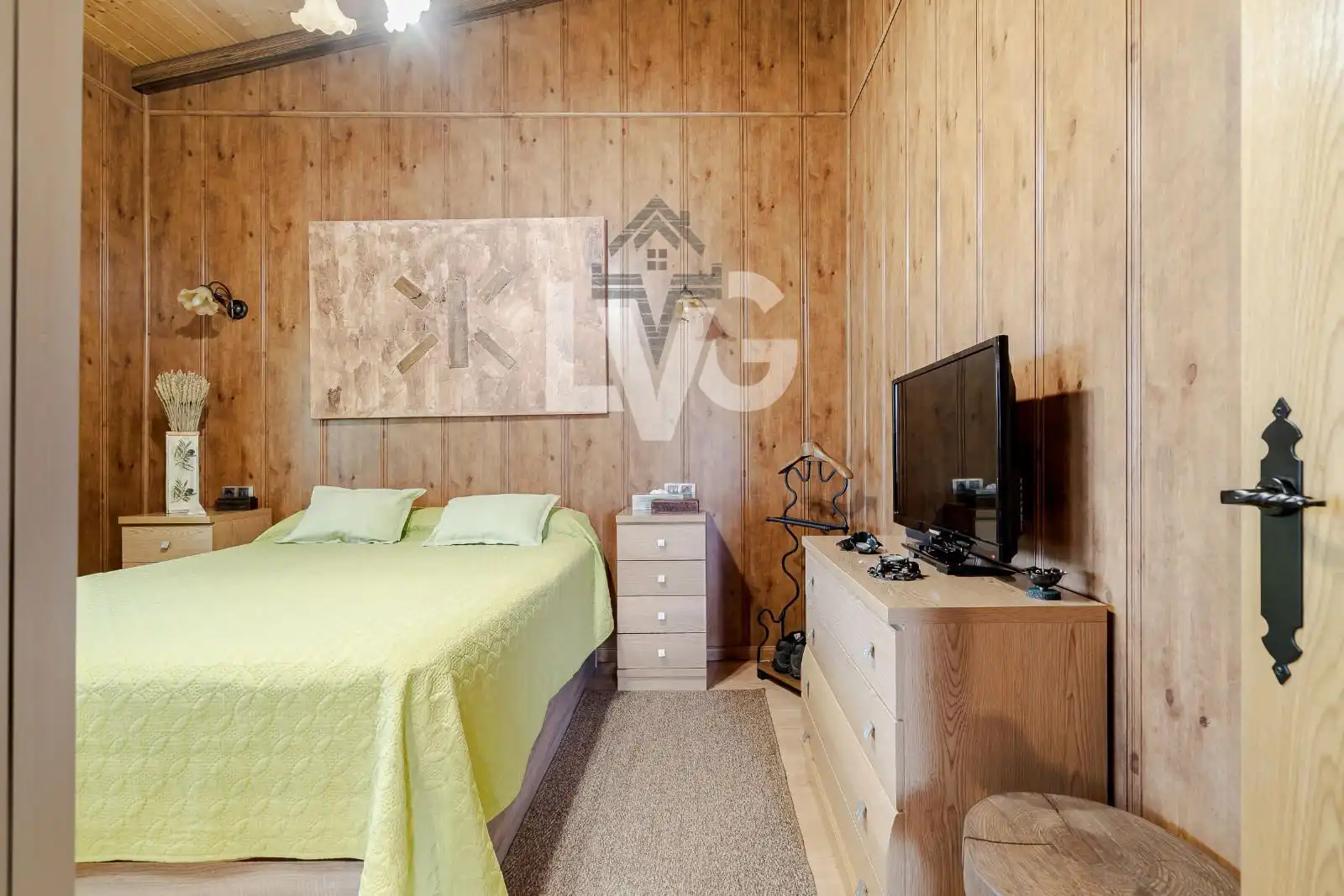 Schlafzimmer von Haus oder Chalet zum Verkauf in Valdetorres de Jarama mit Klimaanlage, Heizung und Privatgarten