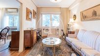 Living room of Flat for sale in  Madrid Capital  with Air Conditioner, Heating and Private garden