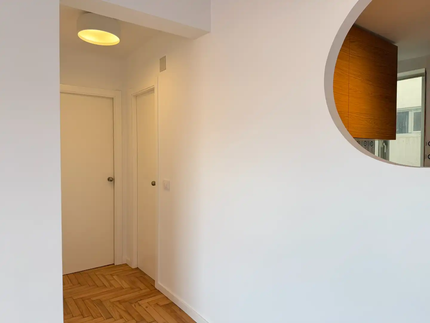 Piso de alquiler en Vigo  con Calefacción, Parquet y Trastero