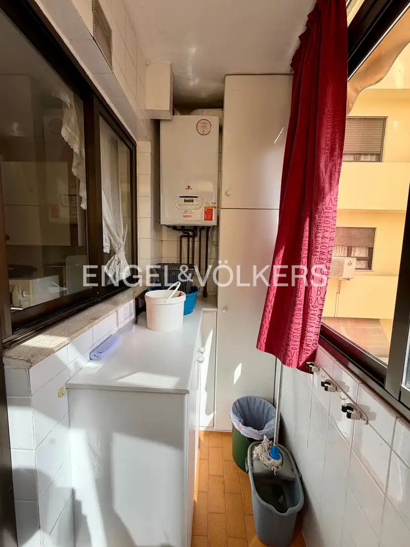Balcony of Flat for rent in Valencia  with Air Conditioner, Heating and Balcony