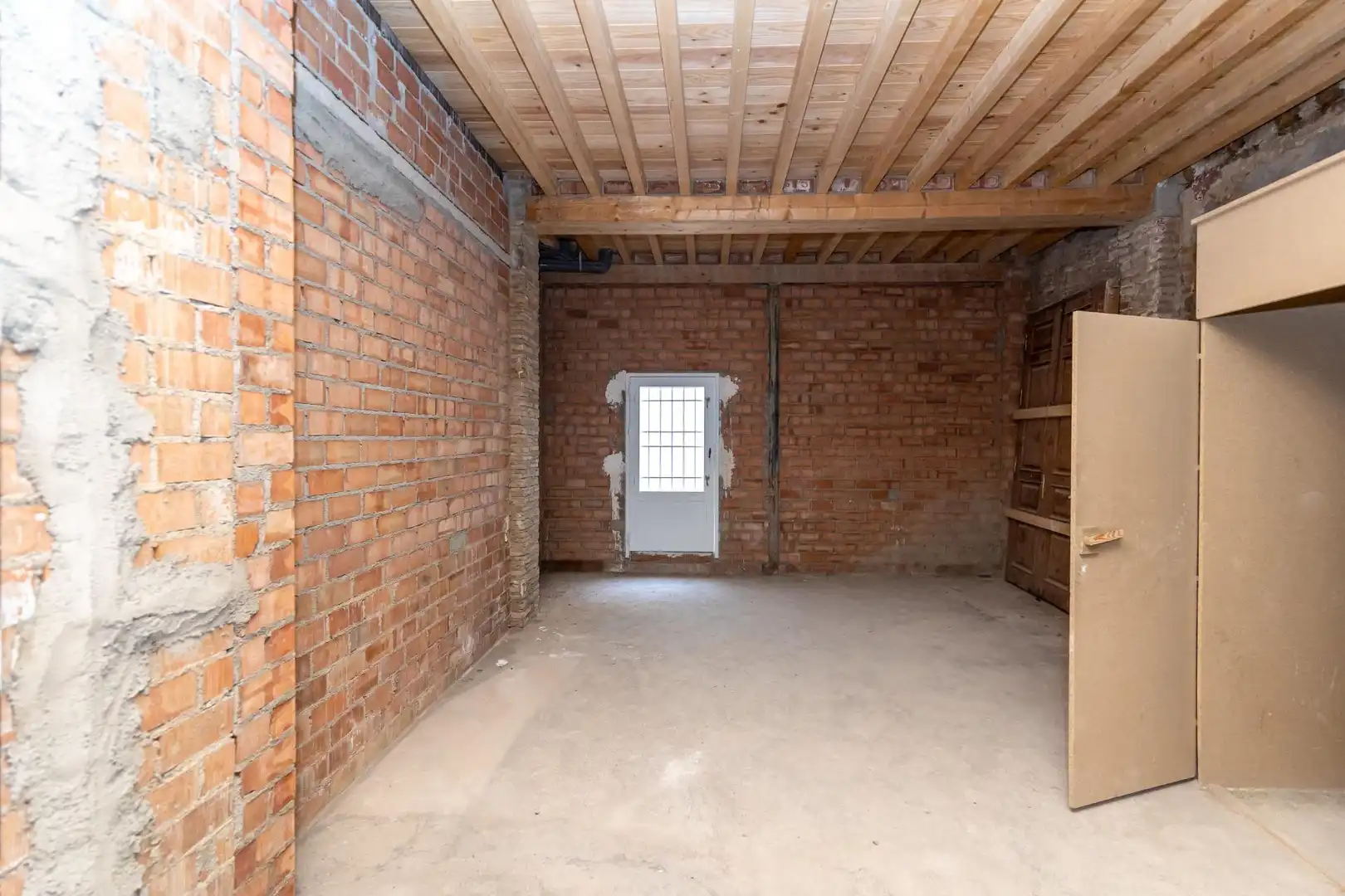 Commercial properties for rent in Granada