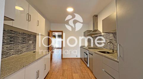 Photo 3 of Single-family semi-detached to rent