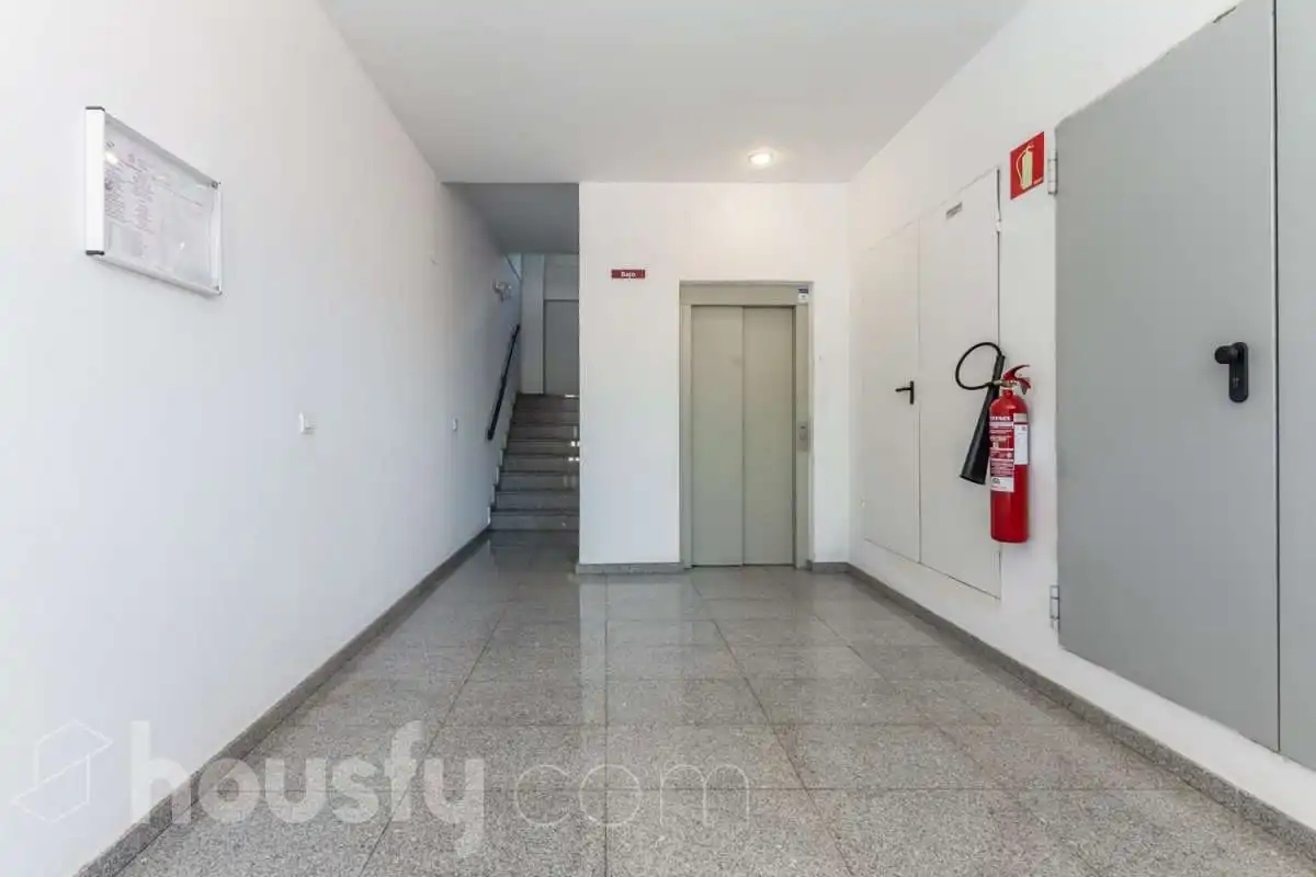 Pis de lloguer a Calle Luces de la Ciudad, 23, Valdespartera