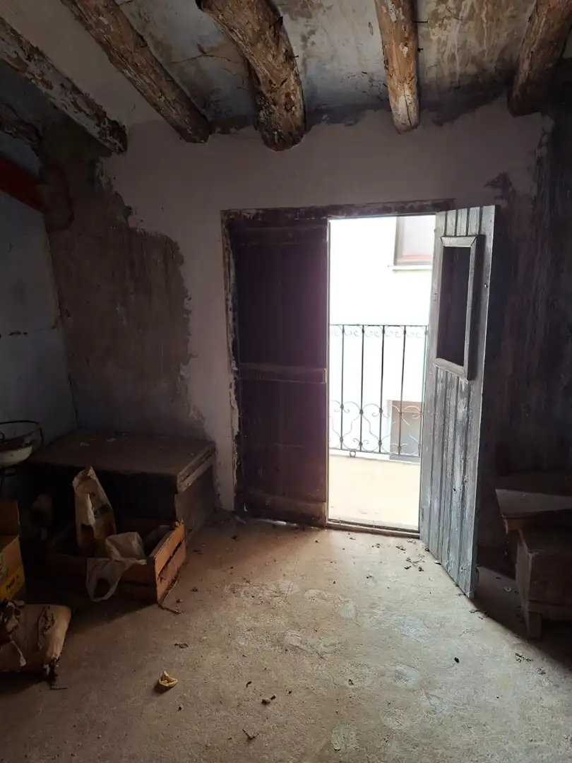 Houses for sale in Maella  with Balcony