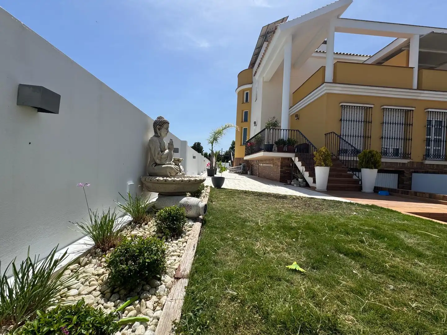 Jardí de Casa o xalet en venda en Aljaraque amb Aire condicionat, Jardí privat i Terrassa