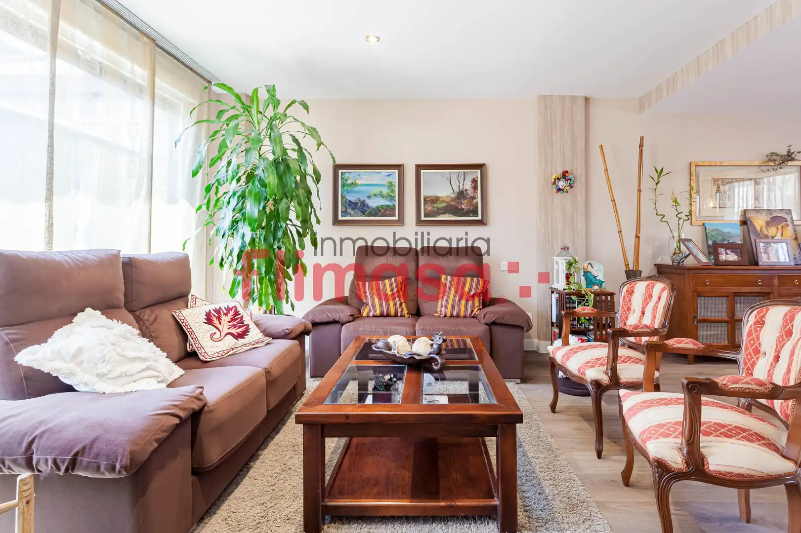 Living room of Detached homes for sale in Villaviciosa de Odón  with Air Conditioner, Heating and Private garden