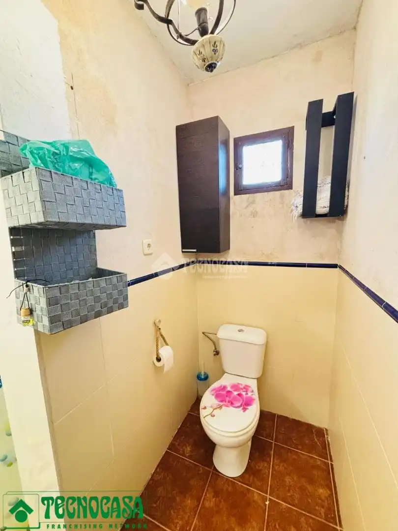 Bathroom of Land for sale in Mascaraque