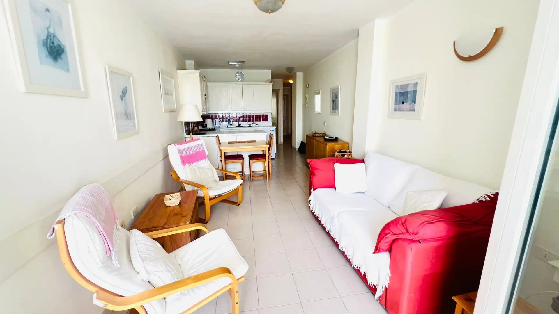 Sala d'estar de Apartament en venda en Granadilla de Abona amb Moblat, Forn i Rentadora