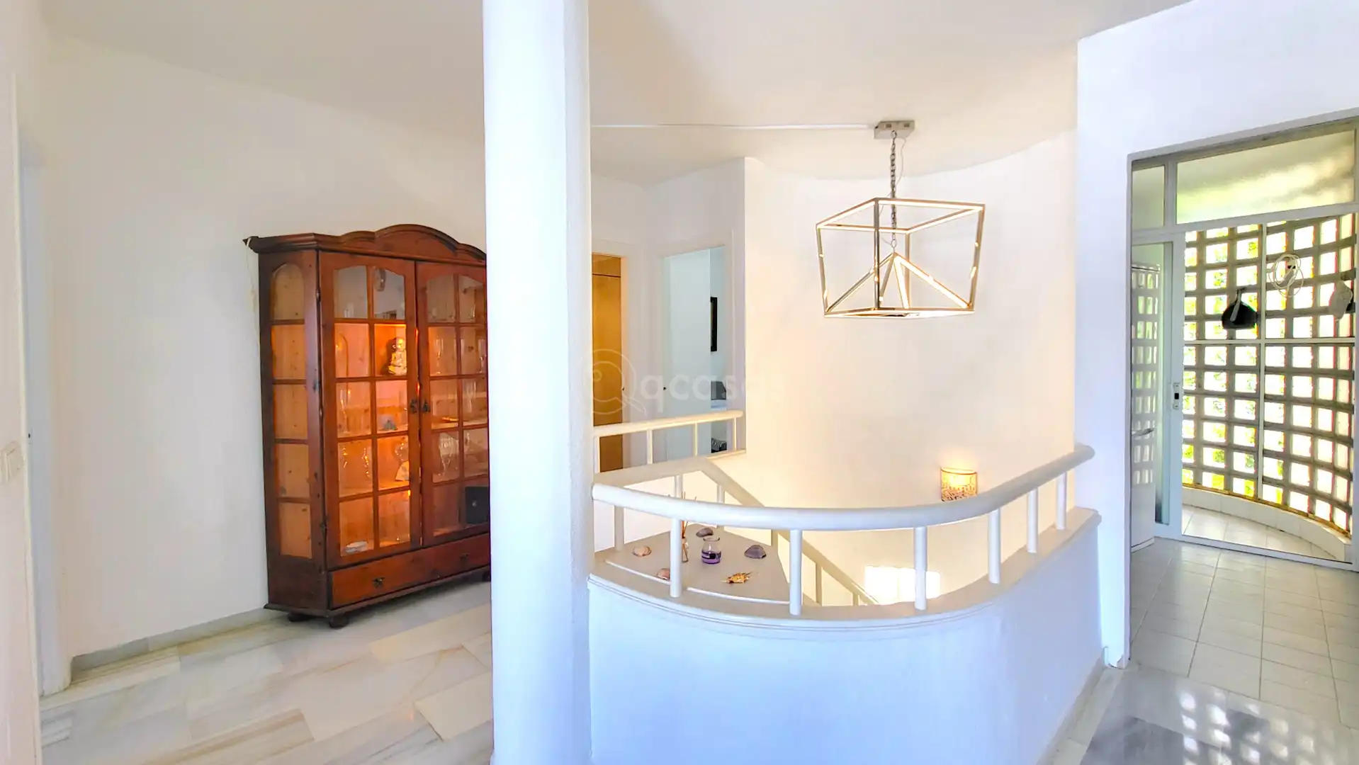 Einfamilien-Reihenhaus zum Verkauf in Mijas mit Klimaanlage, Heizung und Terrasse