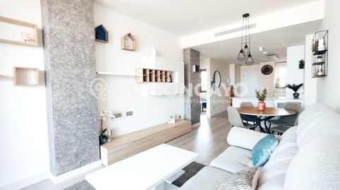 Foto 3 de Apartamento en venta en Avenida Puerto del, Puerto Deportivo, Guardamar del Segura