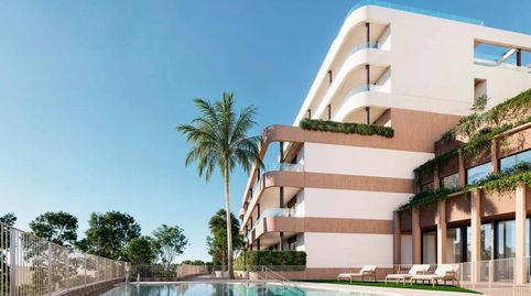 Moderno apartamento en planta intermedia con vistas al golf  Estepona Golf