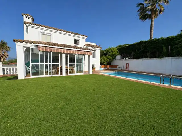 Garden of Houses for sale in Algeciras  with Air Conditioner, Private garden and Terrace