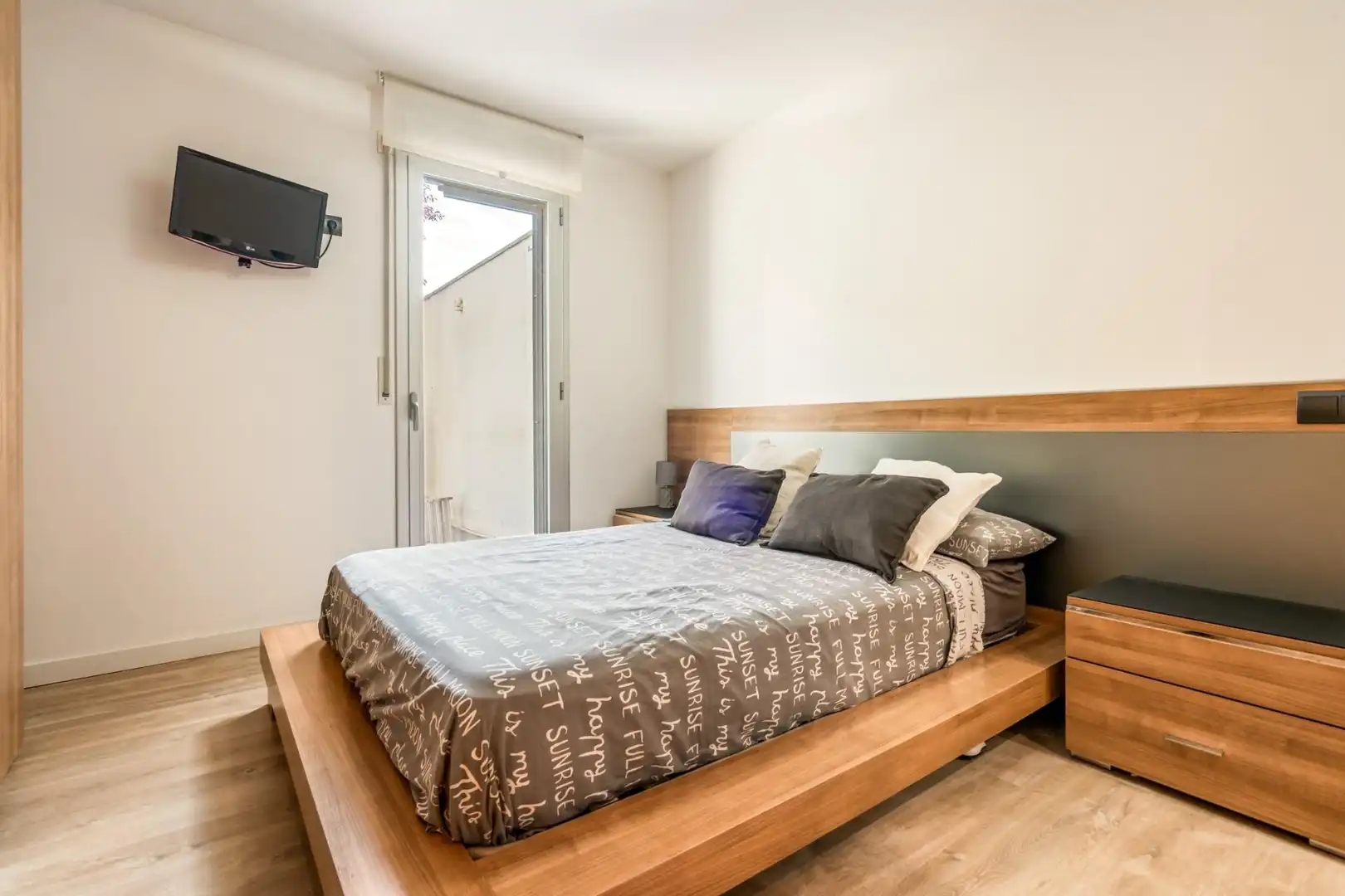 Schlafzimmer von Wohnung zum Verkauf in Montcada i Reixac mit Klimaanlage, Heizung und Parkett