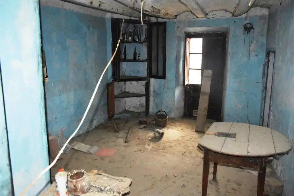 Casa rústica amb terrassa en venda a Monroyo, imagen 6