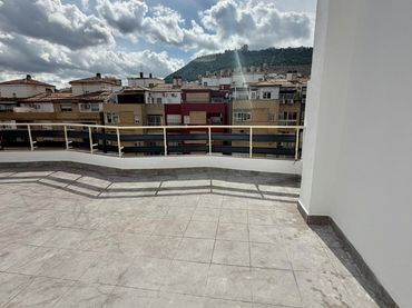 Pis amb balcó en venda a Avenida de Andalucía