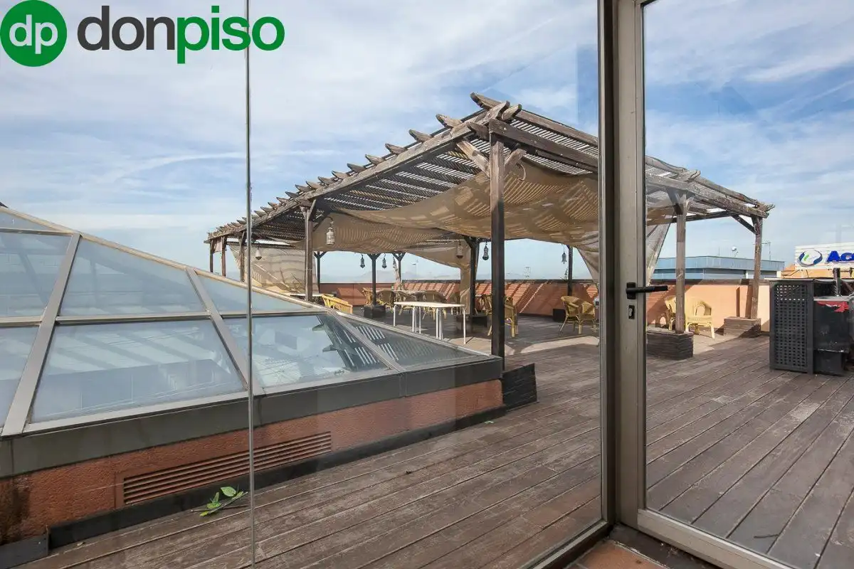 Edificio en venta en Calle FERNANDO DE LOS RIOS, Campus de la Salud