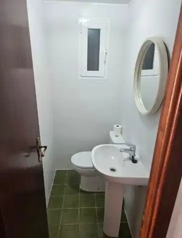 Baño de Piso en venta en Benidorm con Aire acondicionado y Piscina comunitaria