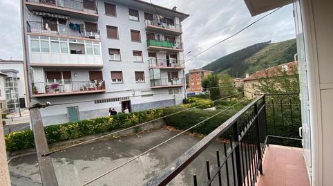 Foto 2 de Pis en venda a Ziarreta Kalea, Atxondo, Bizkaia