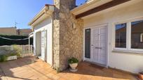 Vista exterior de Casa o xalet en venda en Torroella de Montgrí amb Calefacció, Jardí privat i Terrassa