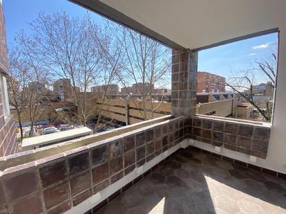 Terrace of Flat for sale in  Madrid Capital  with Air Conditioner, Heating and Private garden