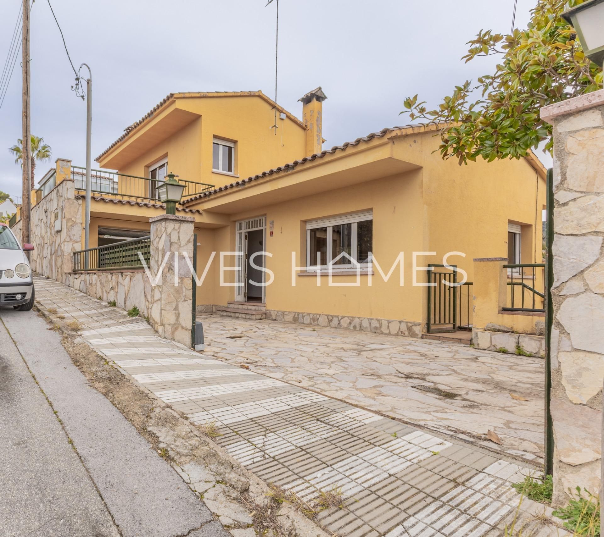 Vista exterior de Casa o chalet en venta en Mataró con Jardín privado, Terraza y Trastero