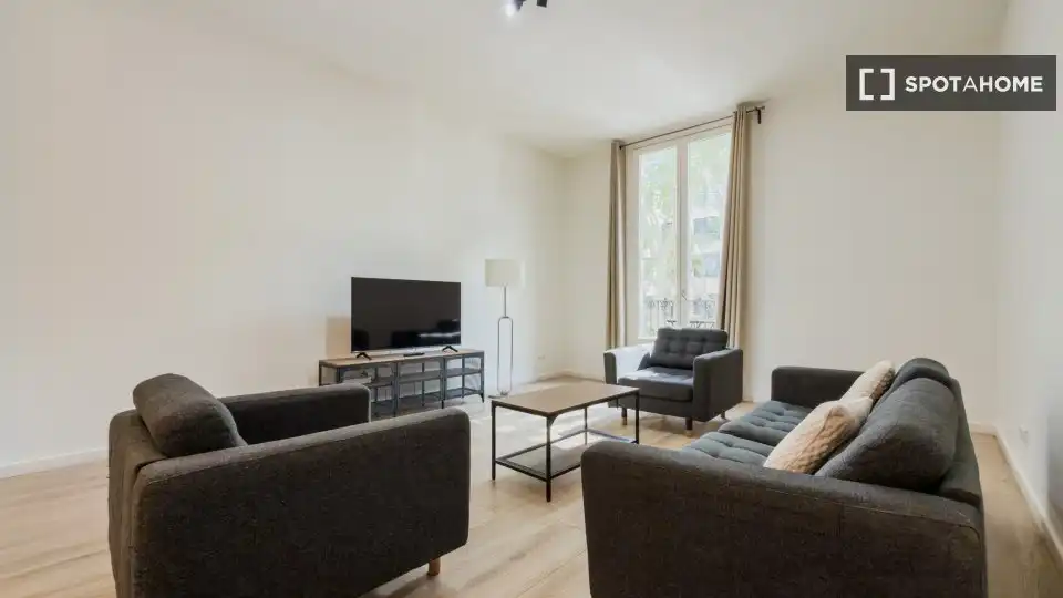 Flat with terrace to rent in Ciutat Vella, imagen 2