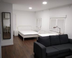 Bedroom of Flat to rent in Leganés  with Air Conditioner and Furnished